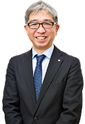 商品企画担当 濱田