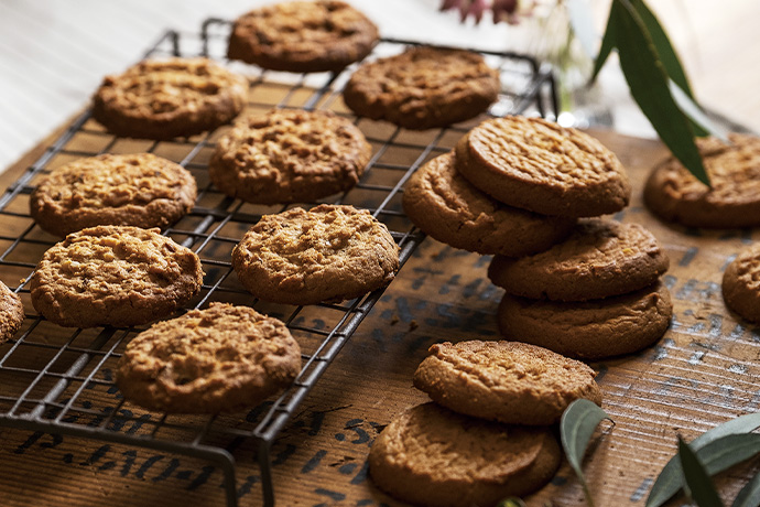 写真：からす麦とごぼうのクッキーセット
